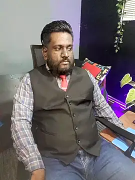 Rayansmith  online show from October 2025 10:38:02 PM