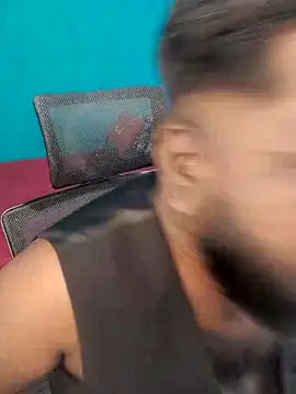 Rayansmith  online show from April 2026 09:10:02 PM