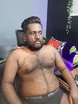 Rayansmith  online show from November 2025 01:15:01 PM