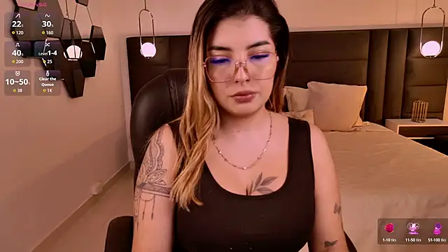 LisaMonroe  online show from October 2025 07:51:01 PM