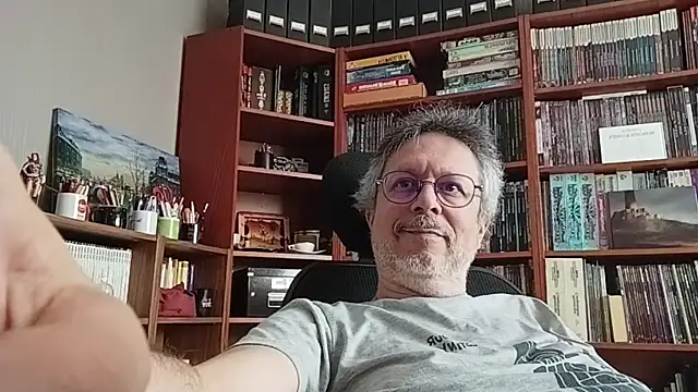 Mandra is a whore online show from October 2025 11:33:02 AM