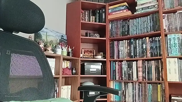 Mandra is a whore online show from November 2025 10:40:02 AM