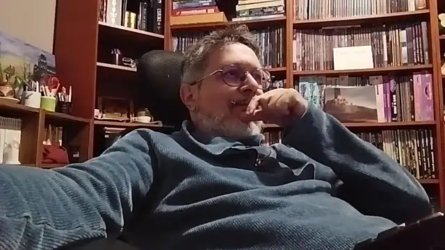 Mandra is a whore online show from December 2025 05:08:01 PM