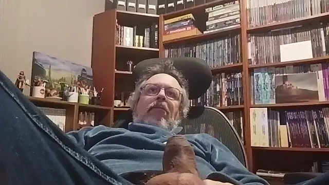 Mandra is a whore online show from November 2025 10:35:01 PM