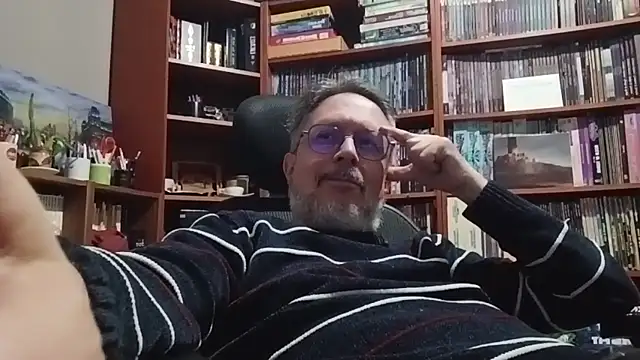 Mandra is a whore online show from December 2025 10:33:02 PM