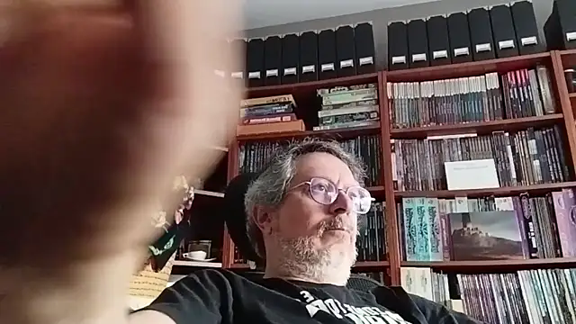 Mandra is a whore online show from October 2025 11:21:02 AM