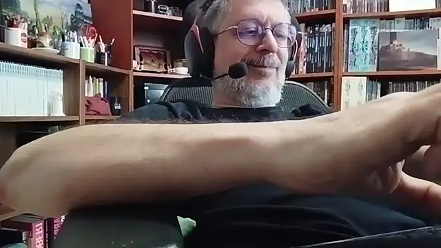 Mandra is a whore online show from December 2025 08:38:01 AM