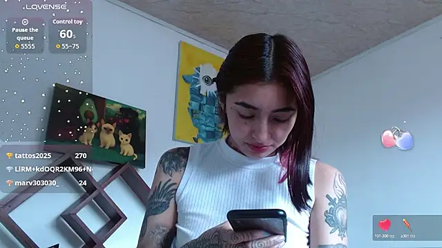 ZoeBakers  online show from January 2026 05:27:02 PM