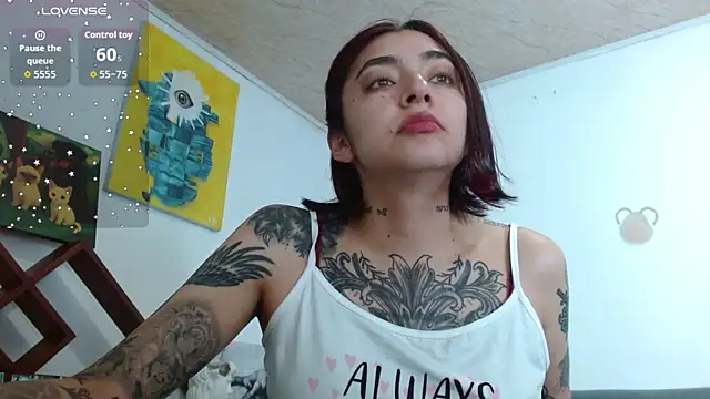 ZoeBakers  online show from October 2025 12:20:01 AM