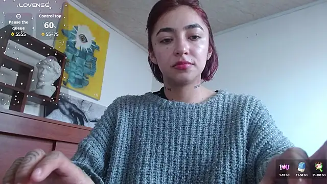 Snapshot of ZoeBakers_ chatting on September 2025 01:02:01 PM ZoeBakers online show from September 2025 01:02:01 PM