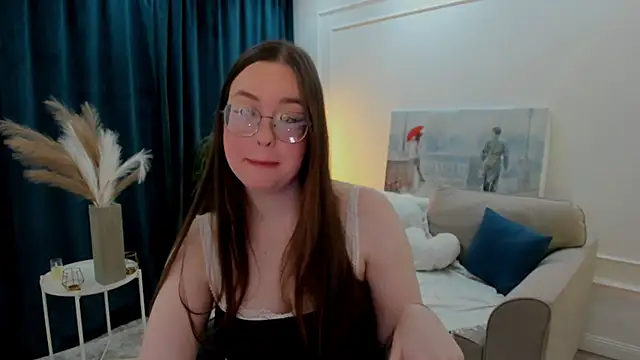 Snapshot of WishToBloom chatting on May 2026 11:27:01 AM WishToBloom online show from May 2026 11:27:01 AM