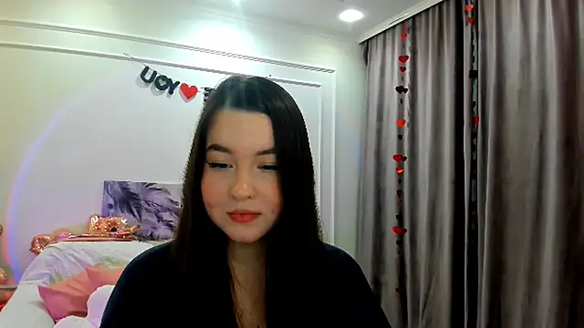 Snapshot of WishToBloom chatting on February 2026 07:24:01 PM WishToBloom online show from February 2026 07:24:01 PM