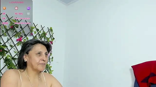 merlyna goldens online show from November 2025 11:27:01 PM