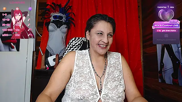 Snapshot of merlyna_goldens chatting on February 2025 03:50:01 AM merlyna goldens online show from February 2025 03:50:01 AM