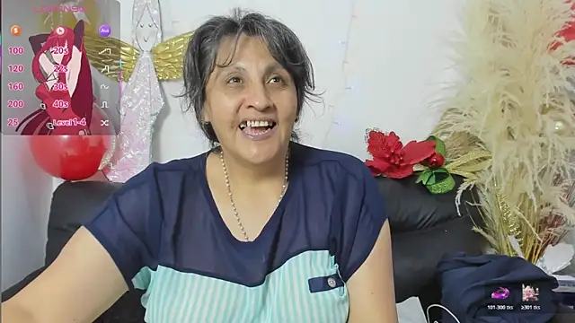 merlyna goldens online show from December 2025 12:00:01 AM
