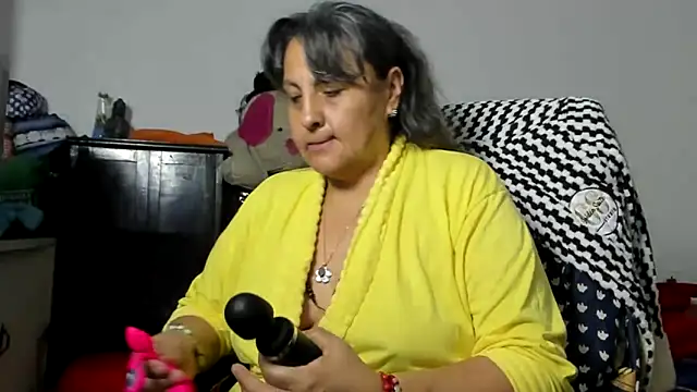merlyna goldens online show from May 2026 11:05:01 PM