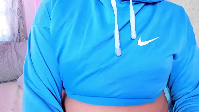 Snapshot of Satuurn_ chatting on January 2025 02:35:01 PM Satuurn online show from January 2025 02:35:01 PM