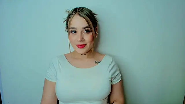 Zoe olsen online show from May 2026 09:09:01 PM