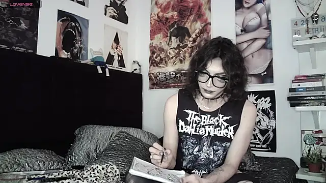 kiiler queen online show from April 2026 07:58:02 PM