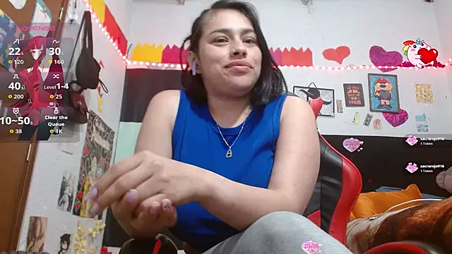 Snapshot of Saray_extrovert_ chatting on February 2026 03:37:01 AM Saray extrovert online show from February 2026 03:37:01 AM