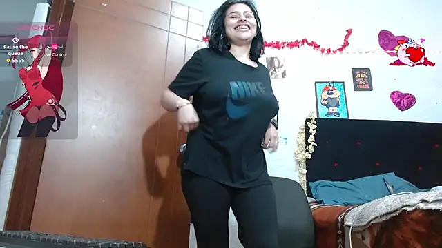 Saray extrovert  online show from November 2025 05:57:02 AM