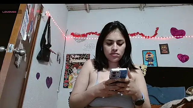 Saray extrovert  online show from September 2025 03:24:01 AM