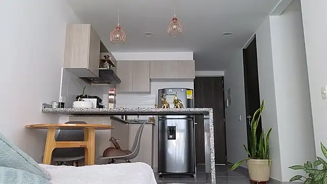 Anna Joness online show from March 2026 06:03:02 PM