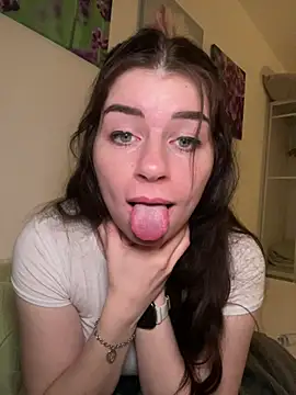 EllyNora online show from March 2025 10:20:01 PM