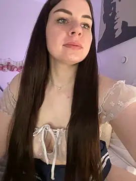 Snapshot of EllyNora chatting on December 2025 03:22:02 PM EllyNora online show from December 2025 03:22:02 PM