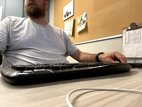 Bigbi6foot5 online show from November 2025 12:31:02 PM