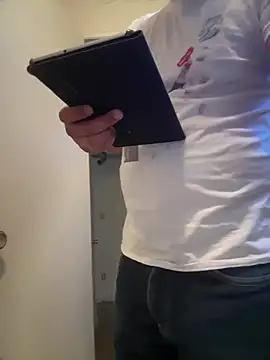 PeterGrandee online show from January 2025 09:11:02 PM
