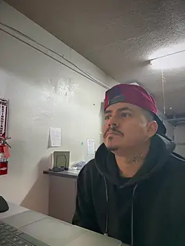 PeterGrandee online show from March 2025 06:05:02 PM