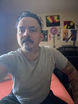 PeterGrandee online show from May 2026 07:13:02 PM