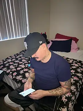 PeterGrandee online show from October 2025 06:28:02 PM