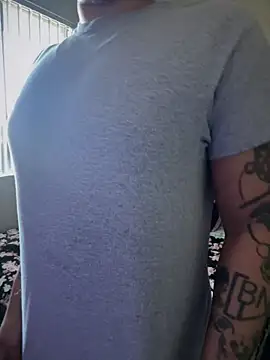 PeterGrandee online show from November 2025 08:31:02 PM