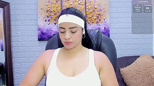 Snapshot of Paula_Desousa chatting on September 2025 06:07:01 PM Paula Desousa online show from September 2025 06:07:01 PM