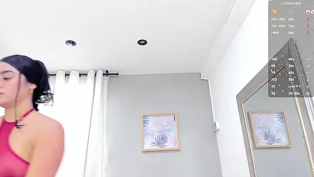 Paula Desousa online show from March 2026 07:48:01 PM