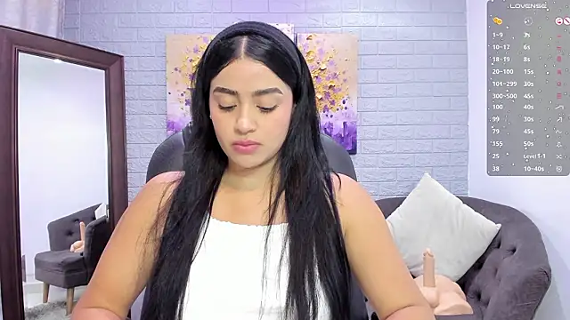 Paula Desousa online show from March 2026 07:54:02 PM