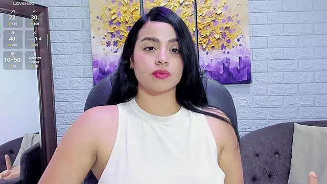 Paula Desousa online show from December 2025 07:40:02 PM