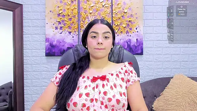 Snapshot of Paula_Desousa chatting on September 2025 08:20:02 PM Paula Desousa online show from September 2025 08:20:02 PM