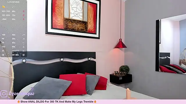 Paula Desousa online show from April 2026 05:30:01 PM