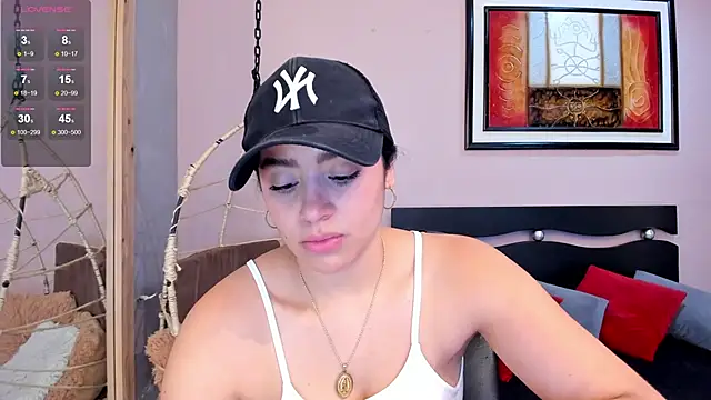 Snapshot of Paula_Desousa chatting on September 2025 07:34:02 PM Paula Desousa online show from September 2025 07:34:02 PM