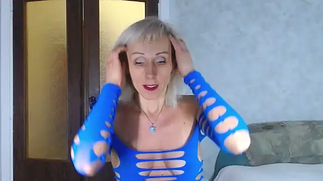 Kissiya-Allisya online show from March 2026 01:06:01 AM