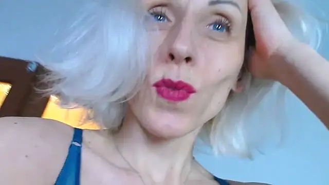 Kissiya-Allisya online show from March 2025 05:56:02 PM