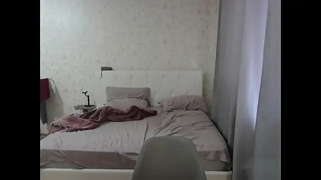 juliettkalen online show from March 2026 03:35:02 AM