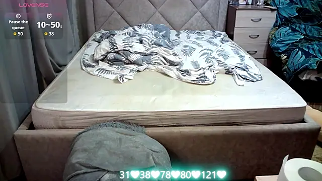 juliettkalen online show from October 2025 05:39:02 AM