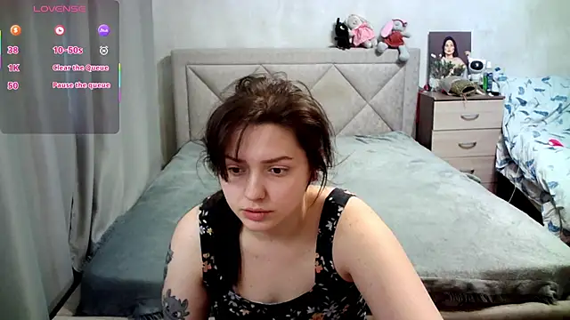 juliettkalen online show from March 2026 03:16:01 AM