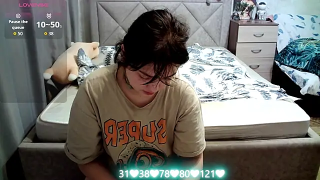juliettkalen online show from October 2025 05:29:02 AM