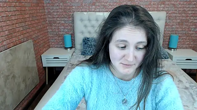 Snapshot of Holliy_Cooper chatting on October 2025 12:16:02 PM Holliy Cooper online show from October 2025 12:16:02 PM