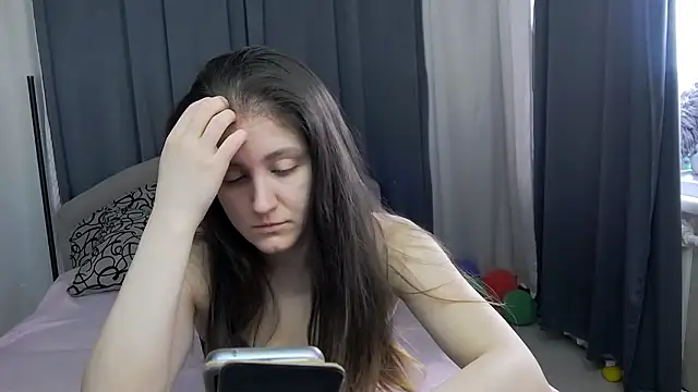 Holliy Cooper online show from March 2026 09:20:02 AM